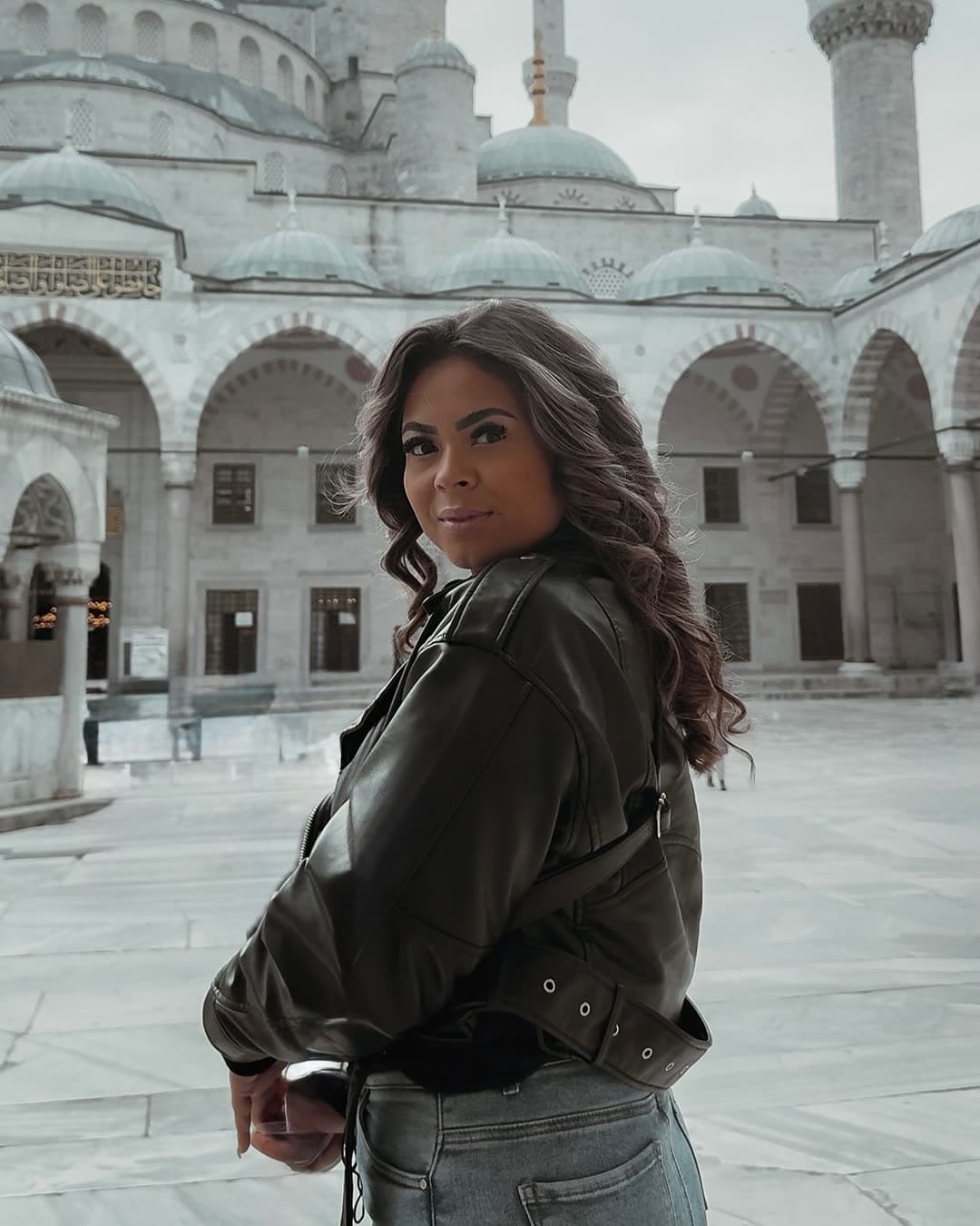 Michelle in front of the Blue Mosque